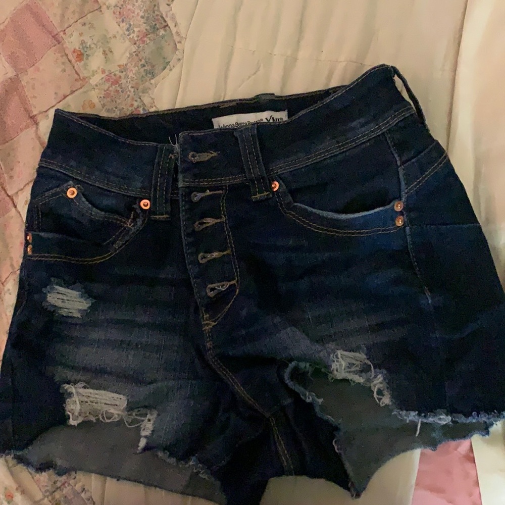 1/25 WannaBettaButt YMI USA Jean Shorts